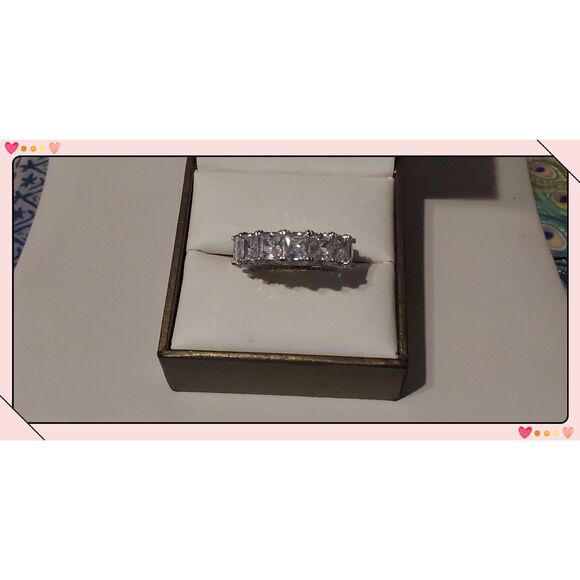 Stunning 8 Carat Princess Cut Genuine Diamond Simulant Eternity Band Ring Sz 8 - Picture 1 of 3